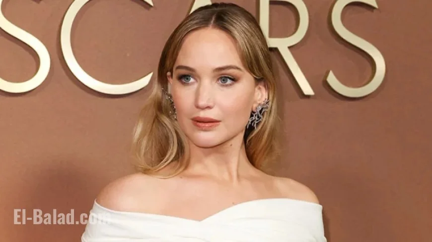 Jennifer Lawrence Stuns in Bold “Diaper” Dress at Award Show