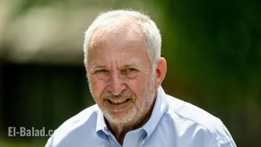 Elizabeth Warren Urges Harvard to Cut Ties with Larry Summers Amid Epstein Emails