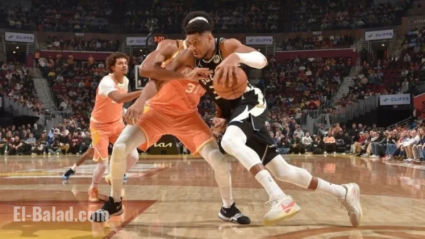 Giannis Antetokounmpo Leaves Bucks-Cavs Game Due to Groin Injury