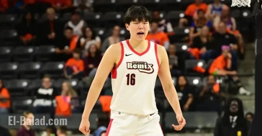 Yang Hansen Shines for Rip City Remix in Narrow G-League Defeat