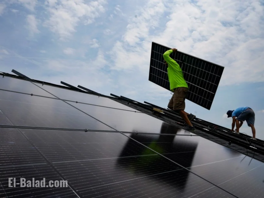 US Solar Rooftop Fund Cuts Leave Families Stunned