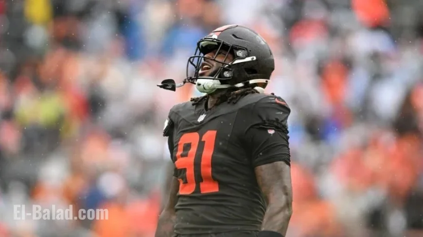 Browns Secure Three-Year Extension with DE Alex Wright