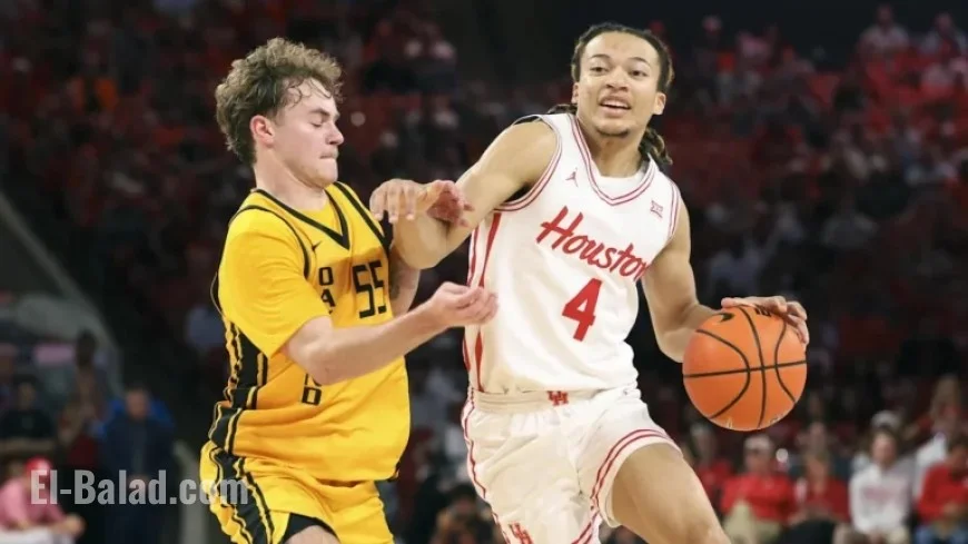 Live Updates: Houston Cougars Clash with Rider Broncs