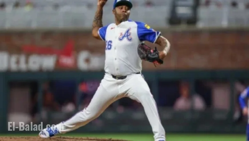 Luke Wilson Leads 93rd Hollywood Christmas Parade Supporting Marine Toys for Tots