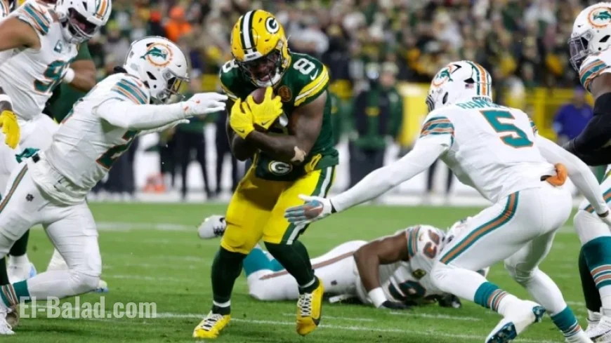 Packers’ Josh Jacobs Misses Vikings Game Due to Knee Injury