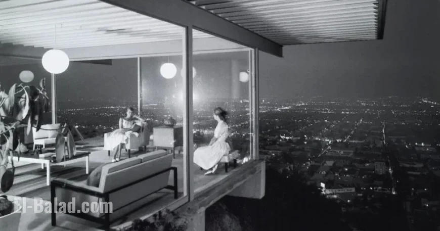 Iconic Stahl House Listed for First Time Since Construction