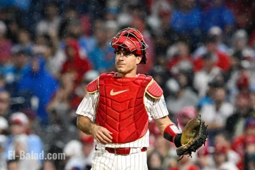 Red Sox Pursue Free-Agent Catcher J.T. Realmuto: Sources