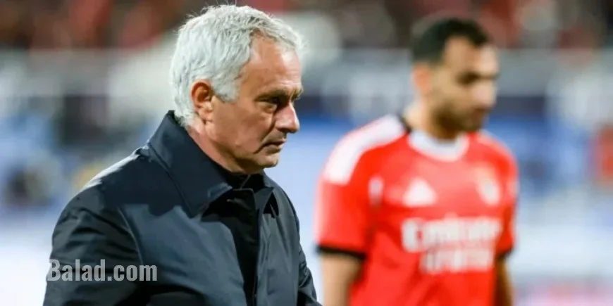 Mourinho Reunites and Welcomes Former Player at Johan Cruijff ArenA