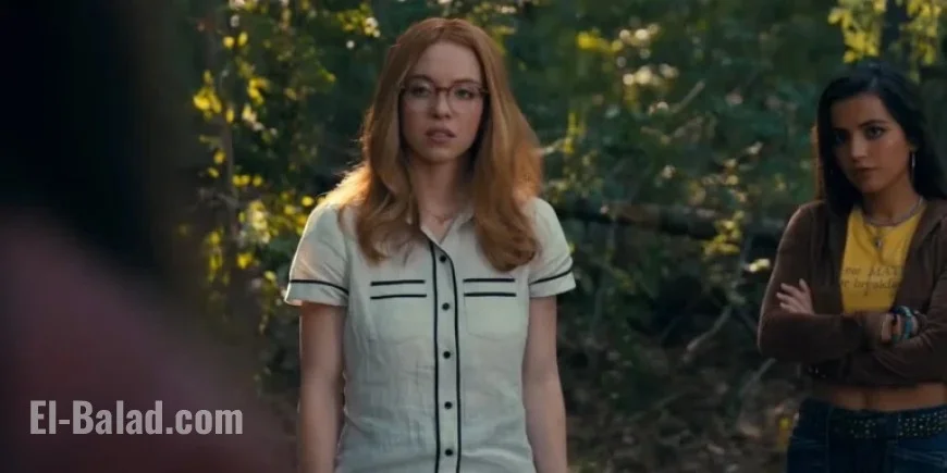 Dakota Johnson and Sydney Sweeney’s Superhero Flop Debuts on Netflix