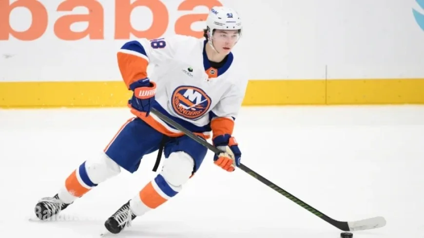 Schaefer Surpasses Orr’s Rookie Record, Islanders Fall to Flyers