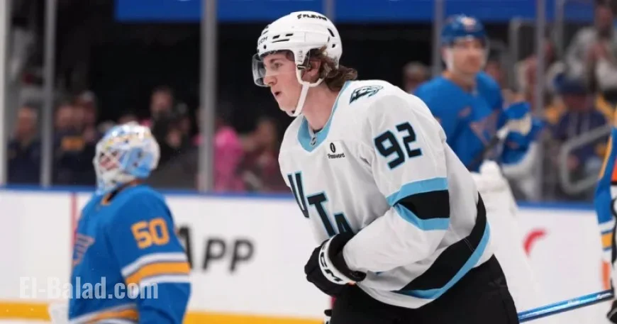 Mammoth’s Cooley Exits Game with Suspected Knee Injury