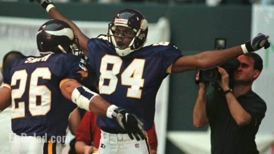 Randy Moss’s Thanksgiving Debut Still Resonates Powerfully Today