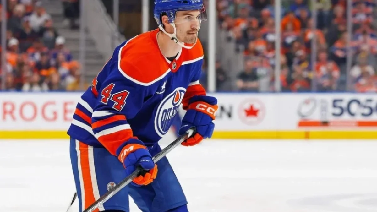 Edmonton Oilers’ Top Call-Up Options for Thin Defense Depth Chart - El ...