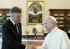 Pope Welcomes Croatian President to the Vatican Meeting