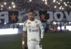 Neymar Heroically Saves Santos Despite Playing Injured