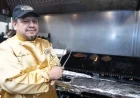 Longhorn Steakhouse Employee Honored for Grilling Over 1 Million Steaks