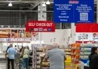 Costco Surpasses Profit Estimates as Shoppers Focus on Deals