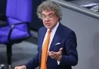 Berlin Prosecutors Charge AfD Lawmaker for Hitler Salute in Parliament