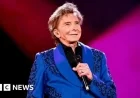 Barry Manilow Undergoing Surgery for Lung Cancer Spot