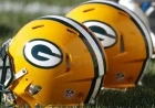 Four Packers Sidelined by Injuries in First Half Against Ravens