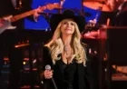 Miranda Lambert Performs Ella Langley Hit Song Onstage