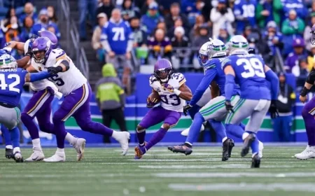 Aaron Jones Sr. Achieves 10,000 Career Scrimmage Yards Milestone