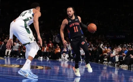 Knicks Defeat Bucks in NBA Cup Group Finale