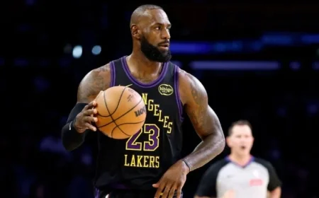 LeBron Sits Out Against Pelicans in LA Back-to-Back Opener