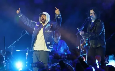 Eminem Surprises Fans with Jack White at Thanksgiving Halftime Show