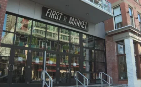 AHS Orders Calgary Food Hall Closure Over Pest Issues