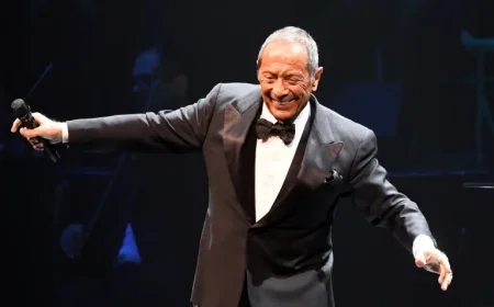 Paul Anka Reveals Insights on Frank Sinatra’s Size