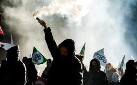 Jean Boulet Urged to Split Union Reform Bill