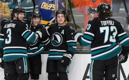 Smith Shines with Two Goals as Sharks Defeat Mammoth