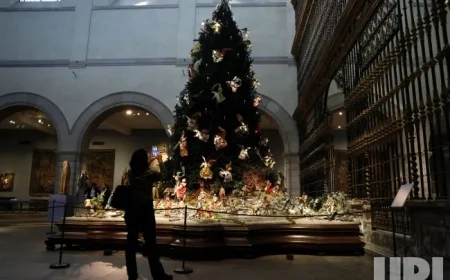 Christmas Tree and Neapolitan Baroque Crèche Shine at Met Fifth Avenue