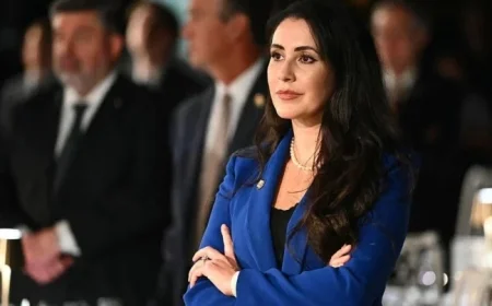 Rep. Anna Paulina Luna Pushes Vote to Ban Congress Stock Trading