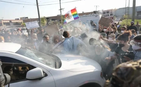 Chicago Media Groups Withdraw Excessive Force Lawsuit Against Federal Authorities