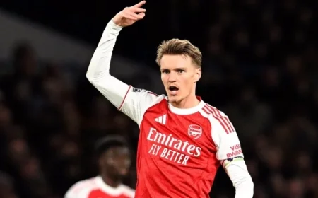Odegaard Returns as Arsenal Makes Three Changes Against Bees