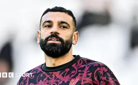 Slot Praises Salah as a Top Professional Despite Being Dropped