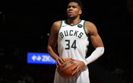 Giannis Spurs Bucks Trade Buzz with Knicks Interest