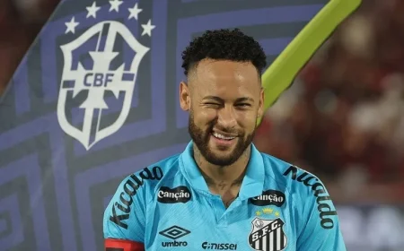 Neymar’s Hat-trick Propels Santos to Copa de Brasil Final