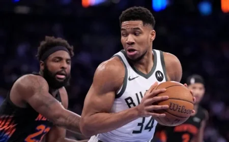 Giannis Antetokounmpo Exits Pistons Game Due to Calf Injury