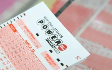 Powerball Jackpot Soars to $740M After Weekend No-Win