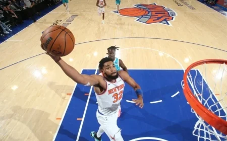 Karl Anthony Towns Leads Knicks to 119-104 Victory Over Hornets Amid Trade Rumors
