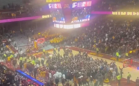 Gophers Fans Celebrate Court-Storming Upset Against No. 22 Indiana
