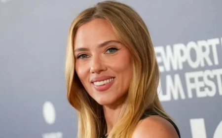 Scarlett Johansson Considers Role in DC Studios’ The Batman Part II