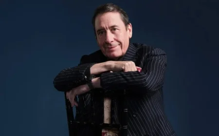 Jools Holland’s 2025 Hootenanny: Line-up Revealed & Viewing Guide