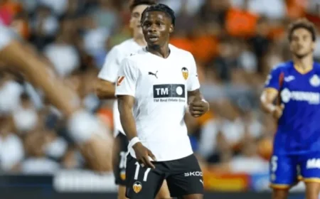 Corberán Takes Full Squad Except Tárrega, Staying in Valencia