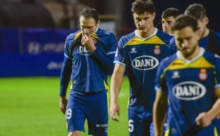 Espanyol Struggles Without a Fight: Team Sinks Further