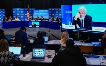 Advisers at CDC Postpone Key Vote on Hepatitis B Vaccine