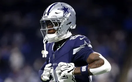 CeeDee Lamb Exits with Concussion as Cowboys Narrow Gap to 27-16
